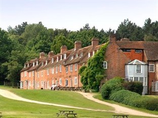 Agoda.com United Kingdom Apartments & Hotels