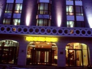 Agoda.com Apartments & Hotels France 