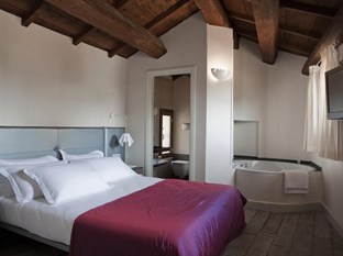 Agoda.com Italy Apartments & Hotels