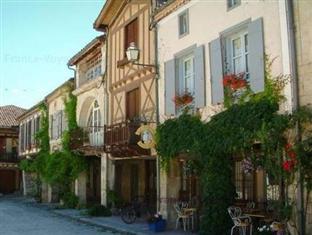 Agoda.com Apartments & Hotels France 