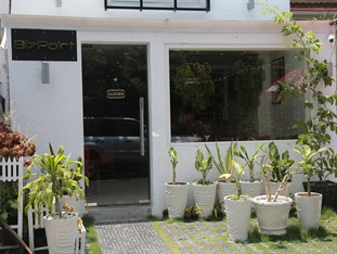 Agoda.com Cambodia Apartments & Hotels