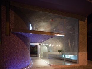 Agoda.com Hong Kong Apartments & Hotels