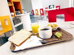 Agoda.com Apartments & Hotels France 