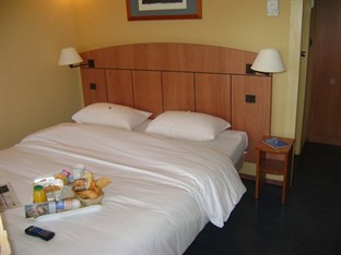 Agoda.com Apartments & Hotels France 