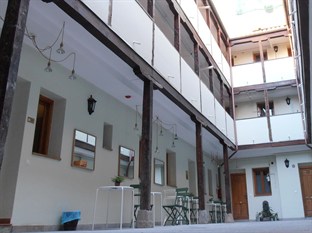 Agoda.com Spain Apartments & Hotels