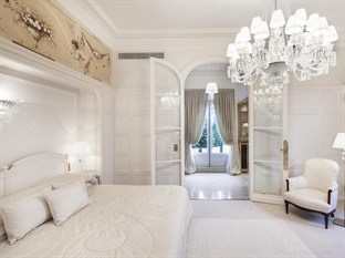 Agoda.com Apartments & Hotels France 