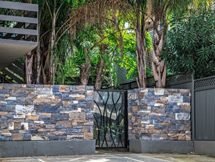 Agoda.com Australia Apartments & Hotels