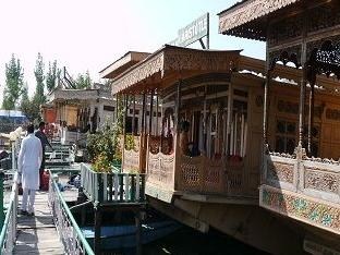 Agoda.com India Apartments & Hotels