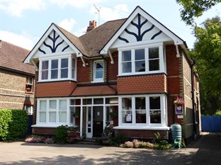 Agoda.com United Kingdom Apartments & Hotels