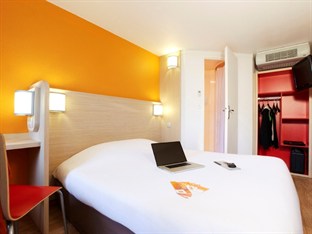 Agoda.com Apartments & Hotels France 
