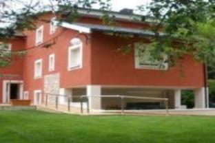 Agoda.com Spain Apartments & Hotels