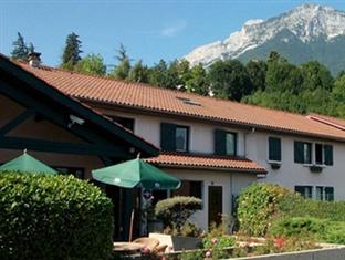 Agoda.com Apartments & Hotels France 