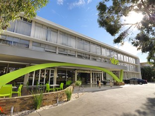 Agoda.com Australia Apartments & Hotels