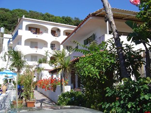 Agoda.com Italy Apartments & Hotels