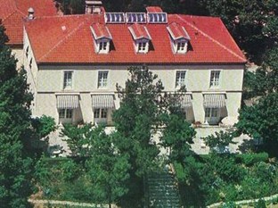 Agoda.com Apartments & Hotels France 