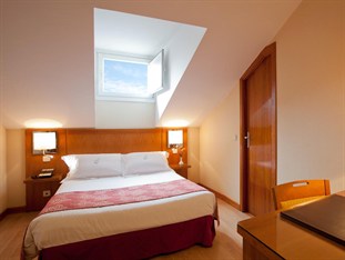 Agoda.com Spain Apartments & Hotels