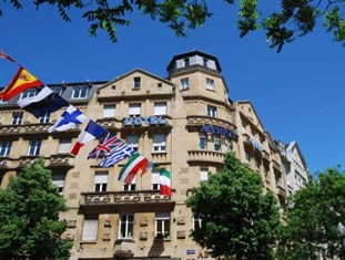 Agoda.com Apartments & Hotels France 