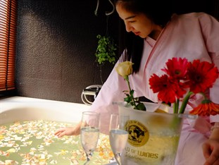 Agoda.com Thailand Apartments & Hotels