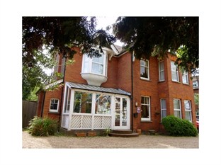 Agoda.com United Kingdom Apartments & Hotels