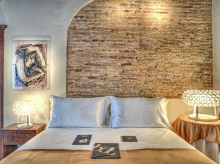 Agoda.com Italy Apartments & Hotels