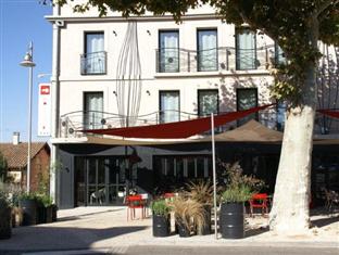 Agoda.com Apartments & Hotels France 