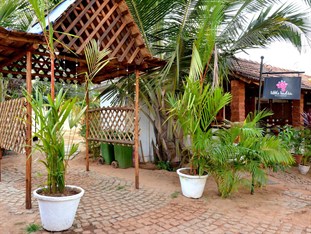 Agoda.com India Apartments & Hotels
