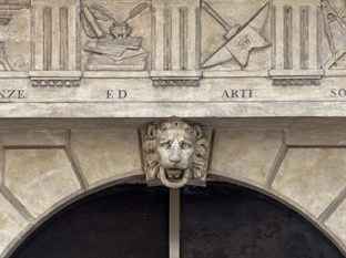 Agoda.com Italy Apartments & Hotels