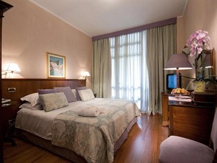 Agoda.com Italy Apartments & Hotels