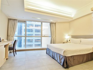 Agoda.com Hong Kong Apartments & Hotels