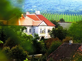 Agoda.com Austria Apartments & Hotels in Europe