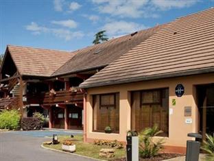 Agoda.com Apartments & Hotels France 