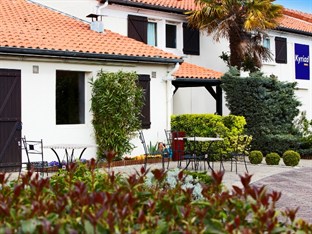 Agoda.com Apartments & Hotels France 