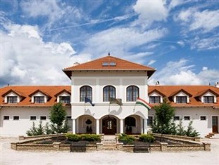 Agoda.com Hungary Apartments & Hotels