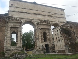 Agoda.com Italy Apartments & Hotels