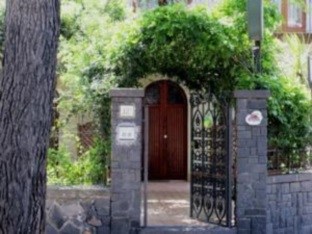 Agoda.com Italy Apartments & Hotels