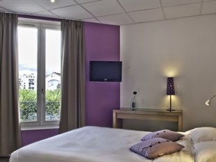 Agoda.com Apartments & Hotels France 