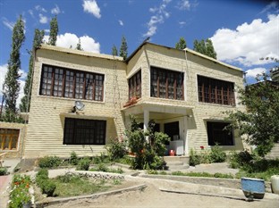 Agoda.com India Apartments & Hotels